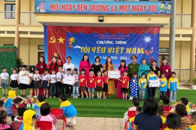TRƯỜNG MẦM NON THANH SƠN TỔ CHỨC HOẠT ĐỘNG “TÔI YÊU VIỆT NAM”